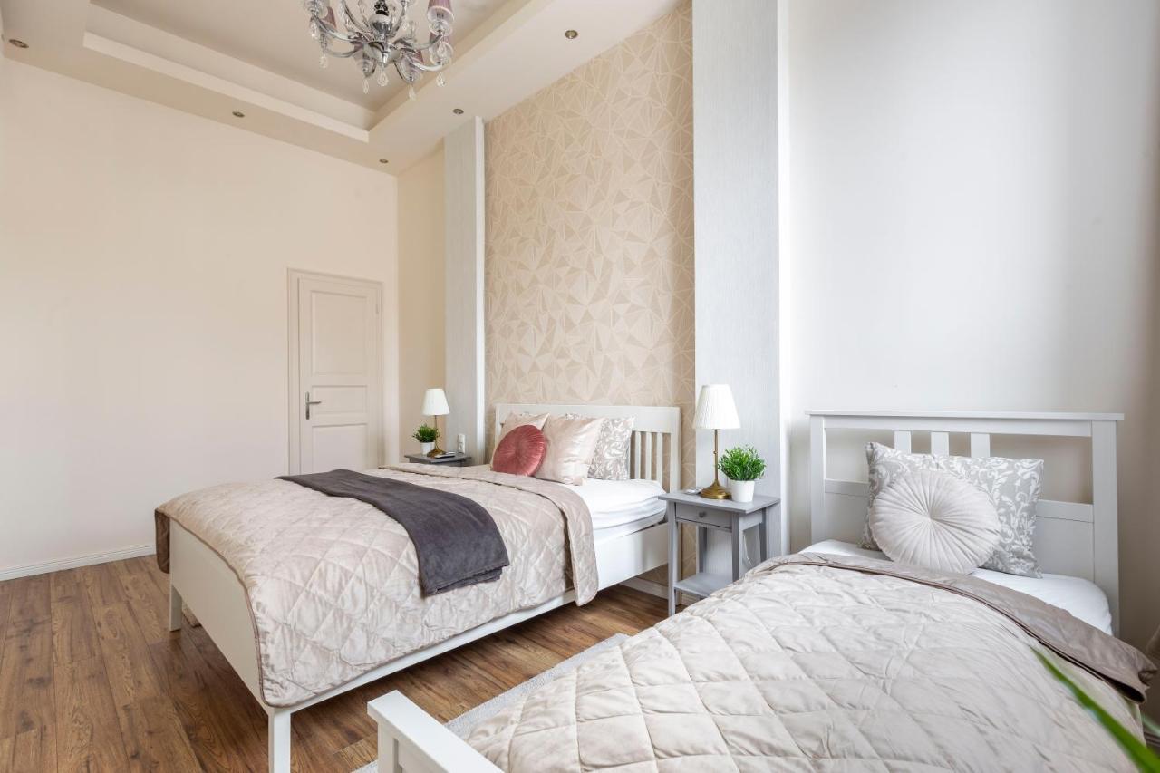Luxurious Central Apartment In Liszt Ferenc Square Budapešť Exteriér fotografie